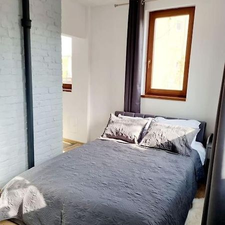 Cozy Apartment Near City Center 부쿠레슈티 외부 사진